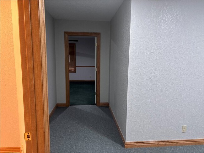 Building Photo - 15262 Shipe Rd