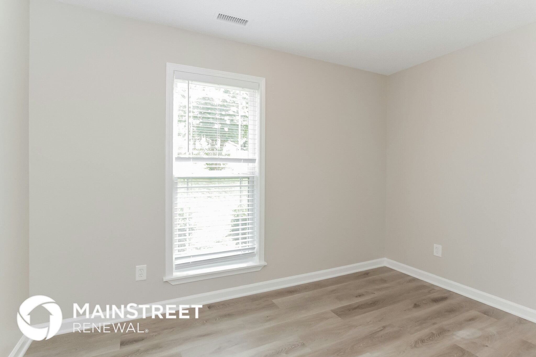 Building Photo - 5955 Scots Bluff Dr