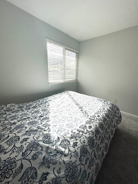 Building Photo - 9260 SW 146th Ter