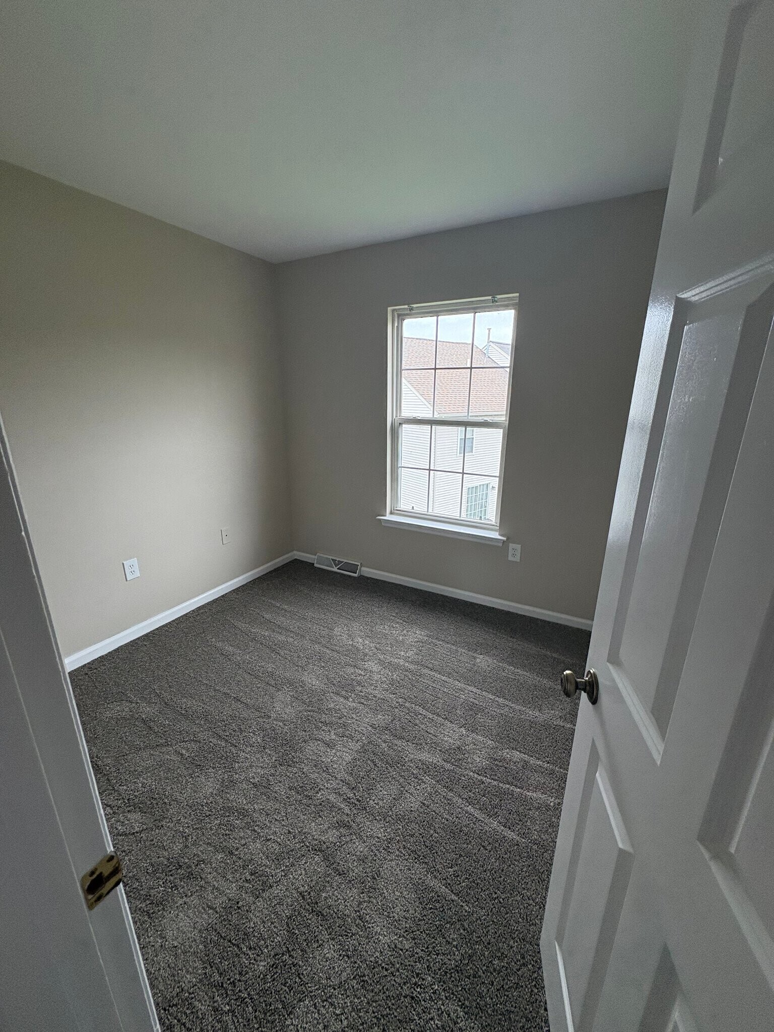Building Photo - 209 Wild Cherry Ln