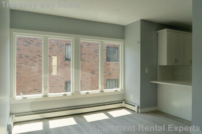 Building Photo - 40 Mansfield St