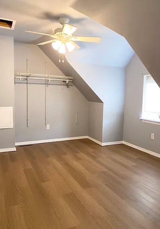 Building Photo - 402 Meadow Ave