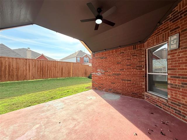 Building Photo - 1004 Broken Spoke Dr