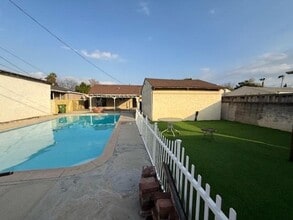 Building Photo - 6109 Riverton Ave