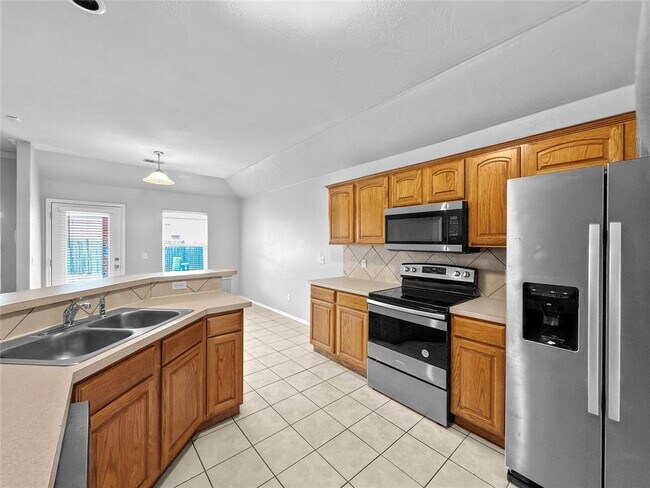 Building Photo - 2013 NW 176th Terrace