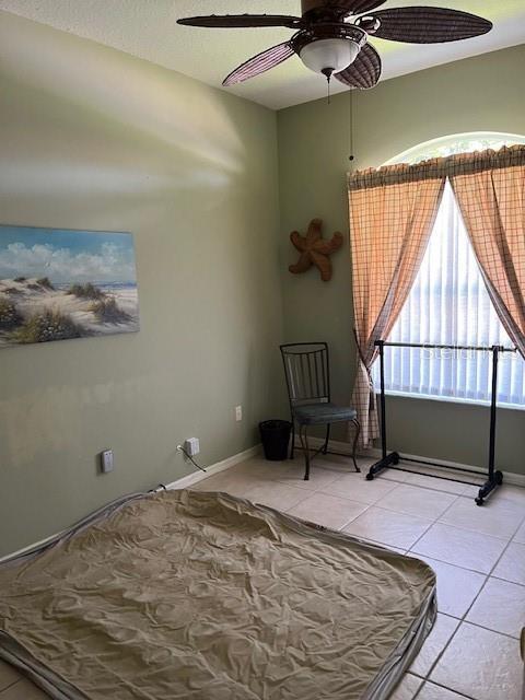 Building Photo - 252 Golf Club Dr