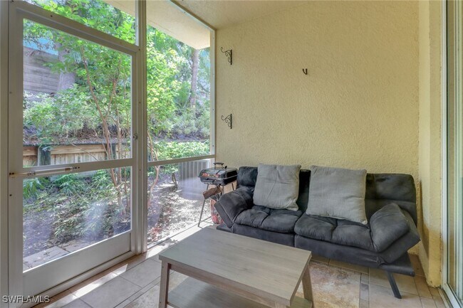 Building Photo - 20257 Royal Villagio Ct