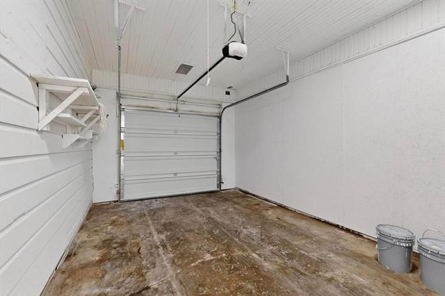 Building Photo - 1110 Wolfe City Dr