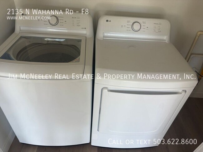 Building Photo - 2135 N Wahanna Rd