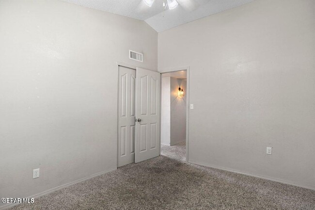 Building Photo - 12391 Paseo Nuevo Dr