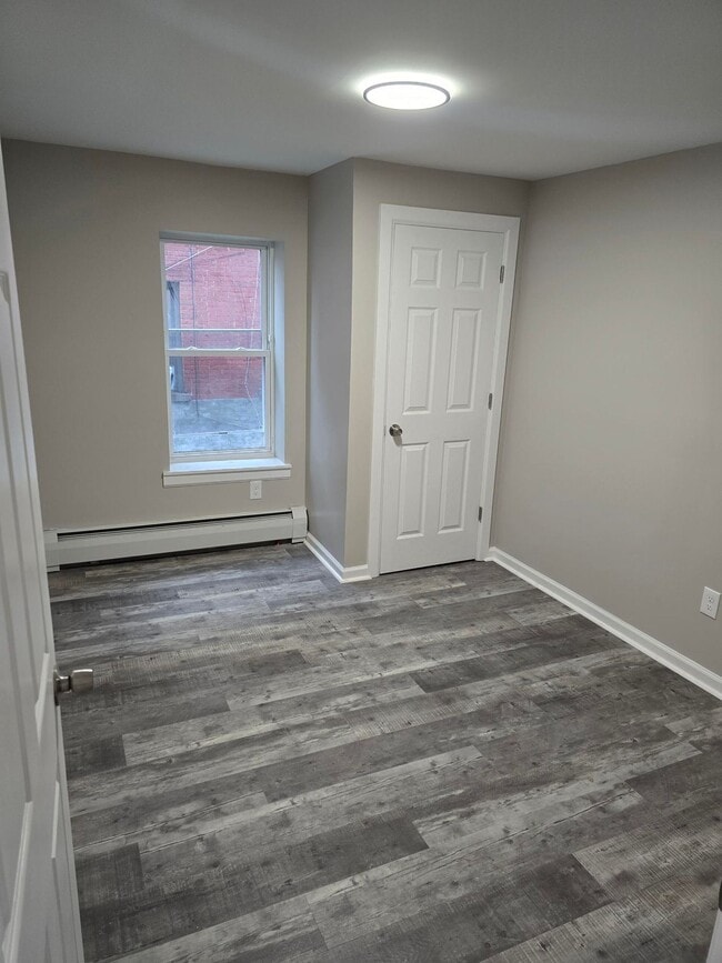 Building Photo - ? Modern Comfort: 3-Bedroom Living in Hartford’s Friendliest Area ?