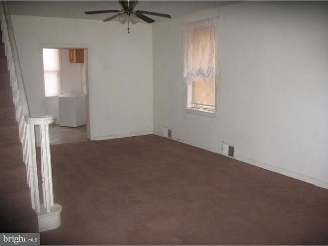 Building Photo - 1709 W Juniata St