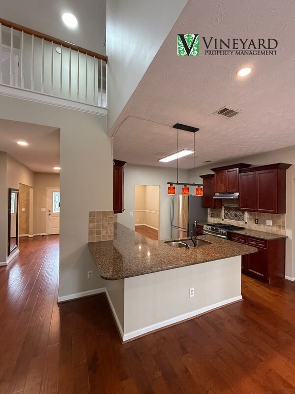 Building Photo - 9970 Lauren Hall Ct
