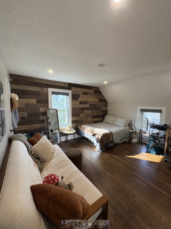 Building Photo - 90 Belchertown Rd