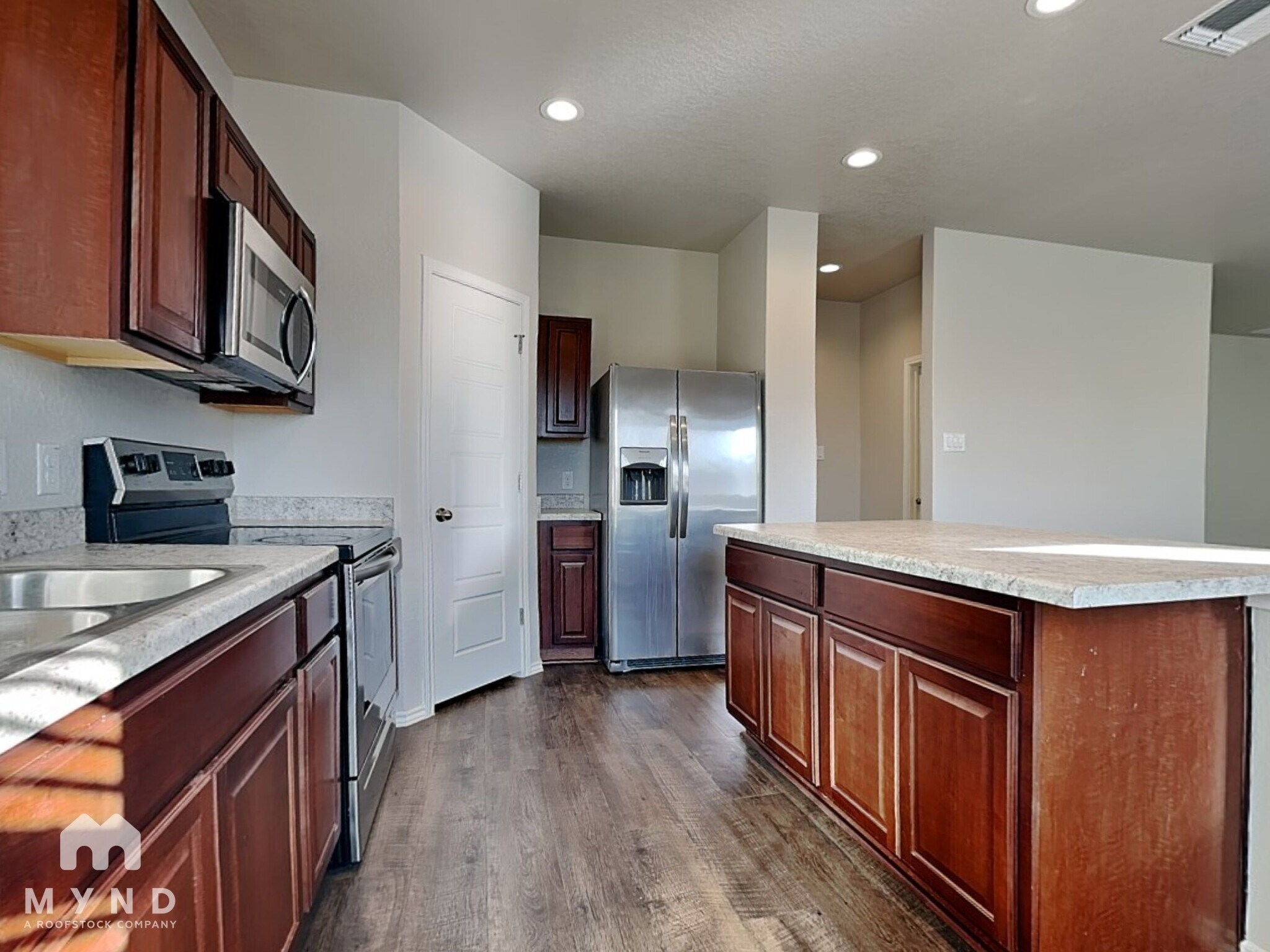 Building Photo - 7508 Twin Pine Ct
