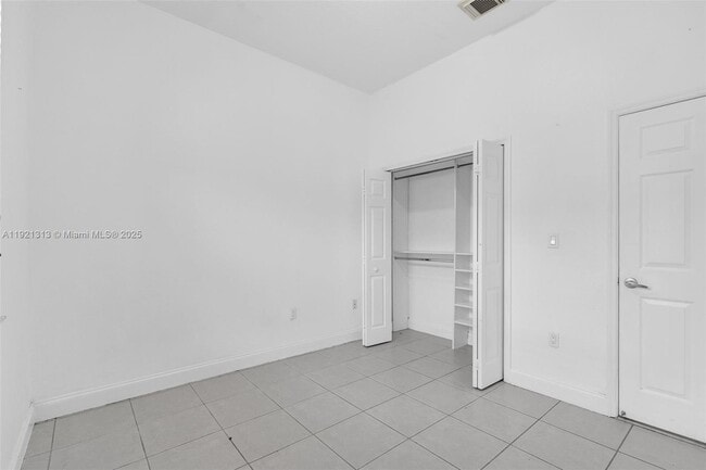 Building Photo - 8836 NW 168th Ln