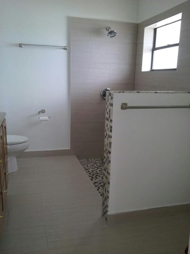 Building Photo - 3635 NW 82nd Ave