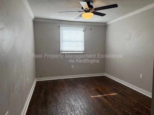 Building Photo - 308 New Rand Rd