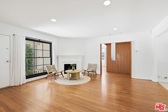 Building Photo - 11331 Cashmere St