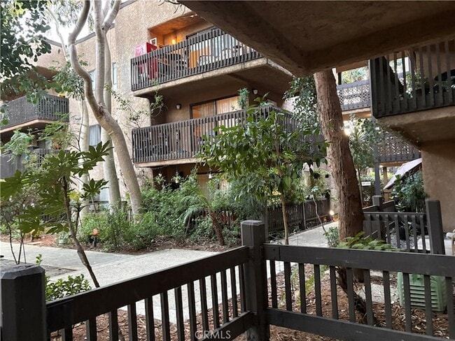 Building Photo - 22100 Burbank Blvd