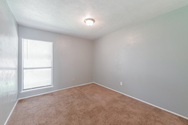 Building Photo - 24007 Beef Canyon Dr