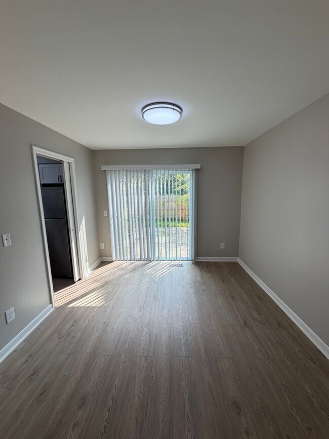 Building Photo - 601 Woodingham Dr