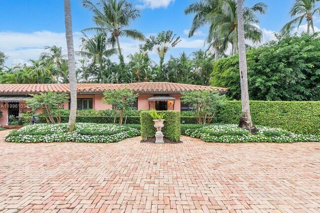 Building Photo - 226 Chilean Ave