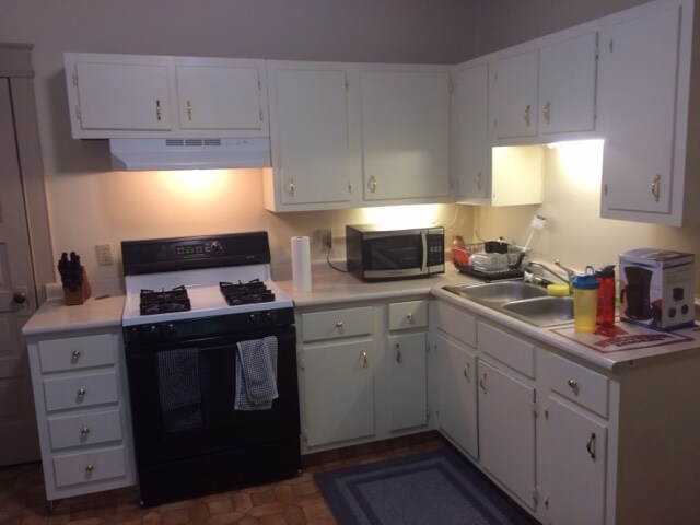 Building Photo - 124 N 38th Ave