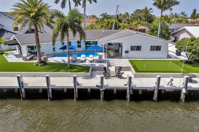 Building Photo - 3108 NE 42nd Ct