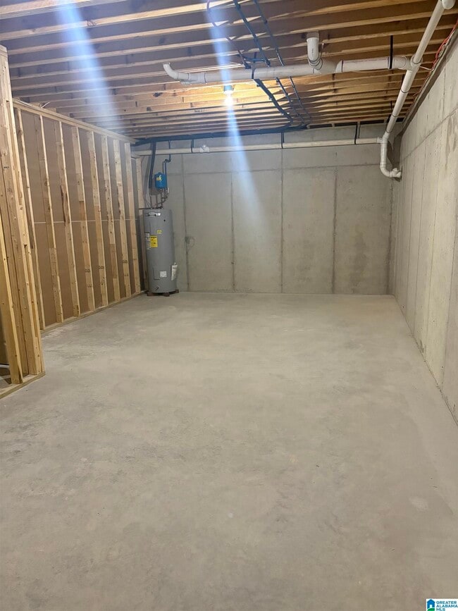 Building Photo - 1107 Cherry Cir