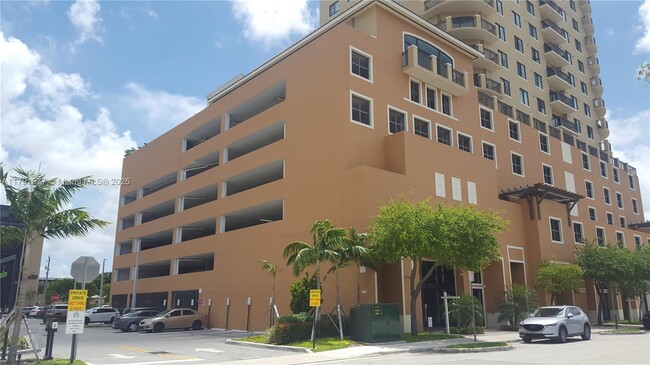 Building Photo - 4242 NW 2nd St