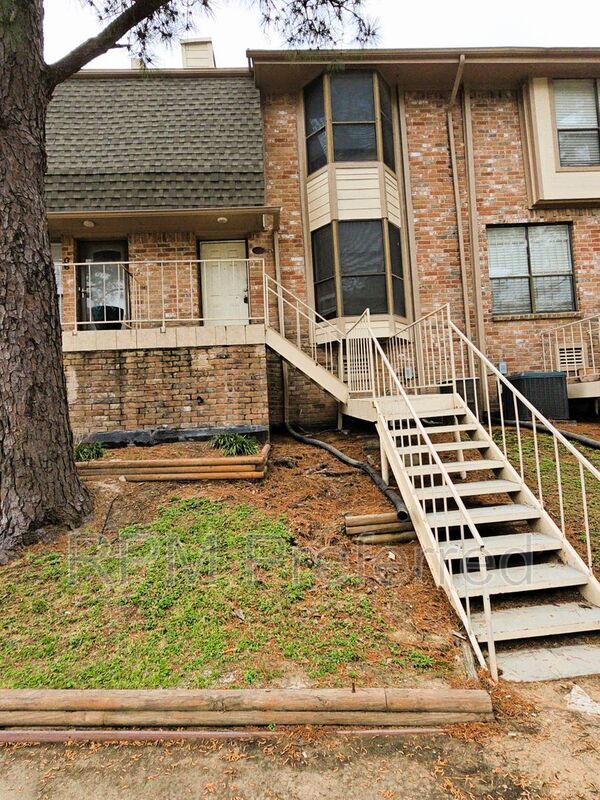 Building Photo - 2019 Place Rebecca Ln