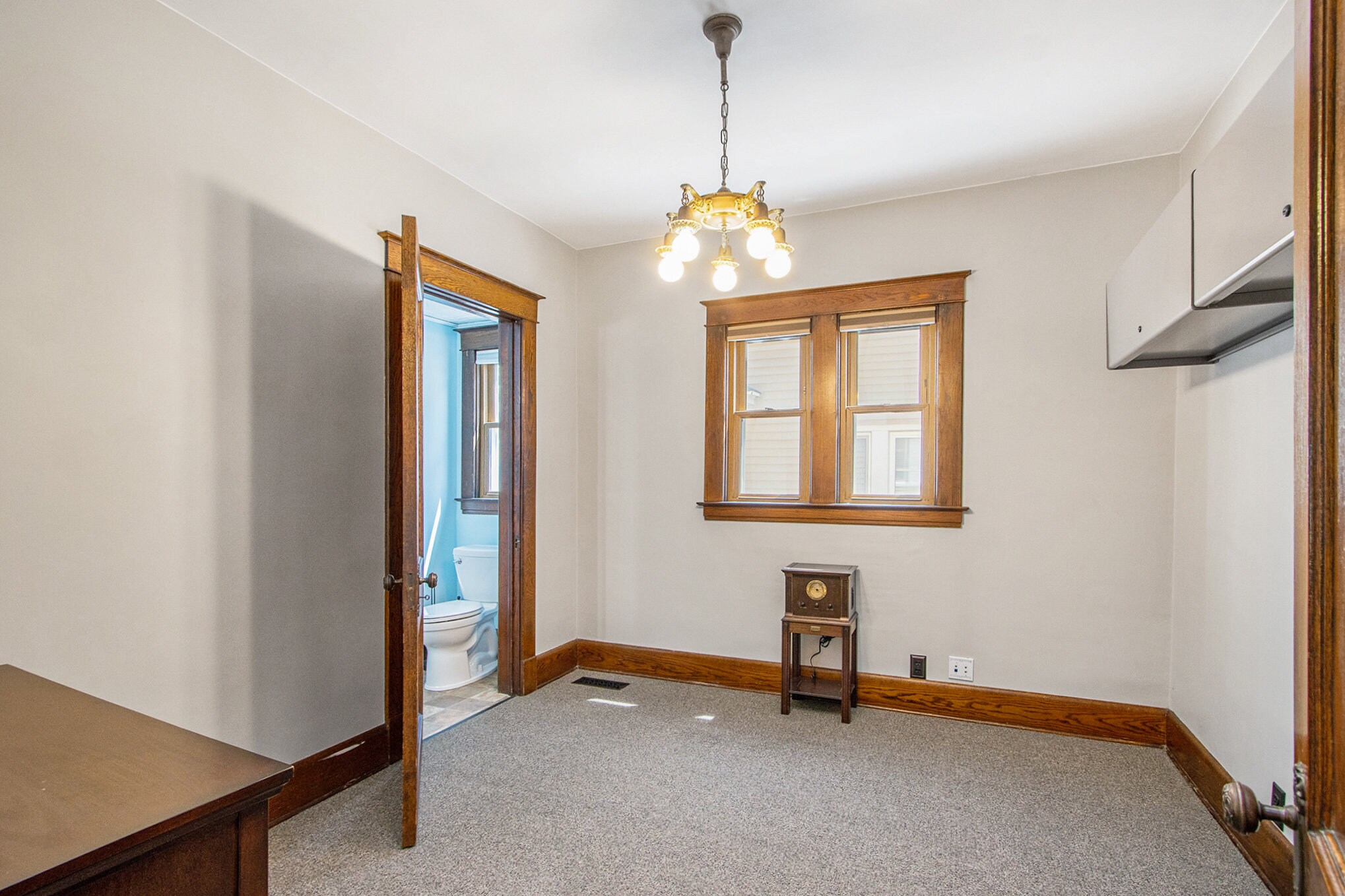 Master Bedroom - 1403 S Burdick St