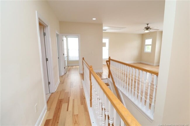 Building Photo - 406 Golden Harvest Loop