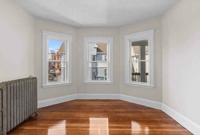 Building Photo - 7 Speedwell St