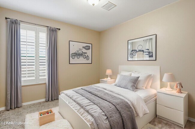 Building Photo - 14809 Tierra Crystal Ave