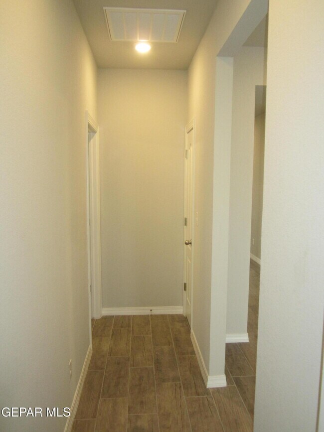 Building Photo - 1624 Sam Dominguez