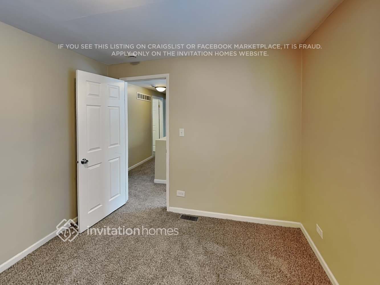 Building Photo - 715 E Le Moyne Ave