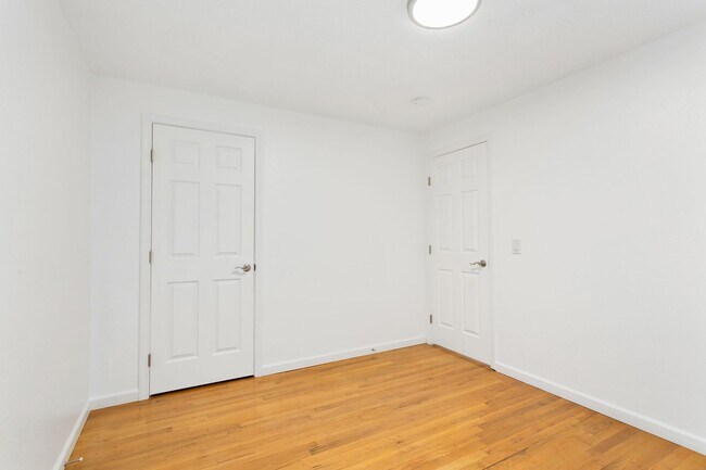 Building Photo - Charming Lakewood Rambler 3bd 1.5 bath