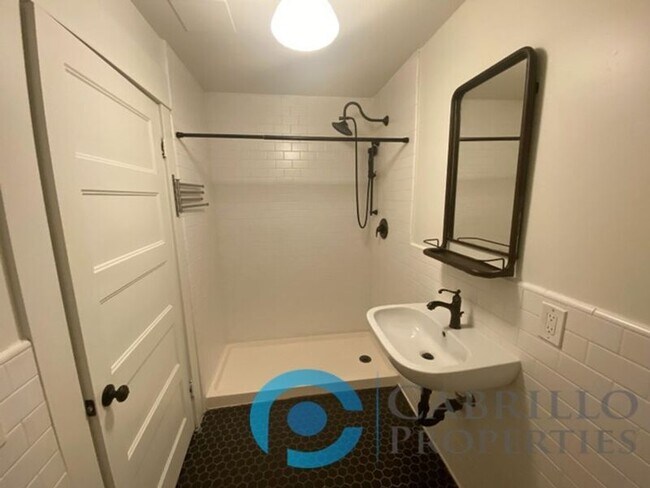 Building Photo - 2241 Fourth Ave