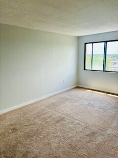 Building Photo - 500 Salem St