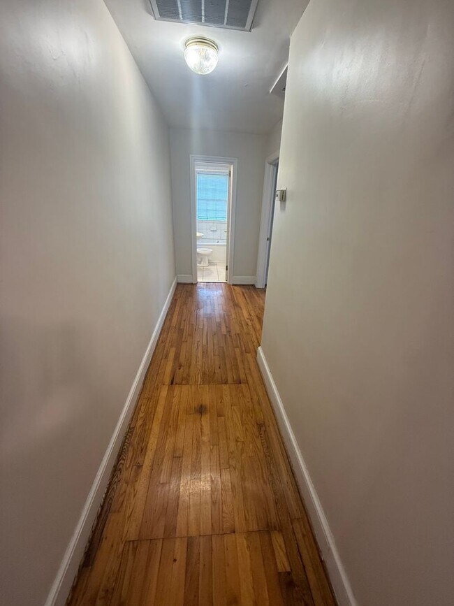 Building Photo - 1314 Edgewood Ave