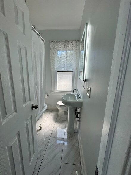 Building Photo - 24 Pamrapo Ave