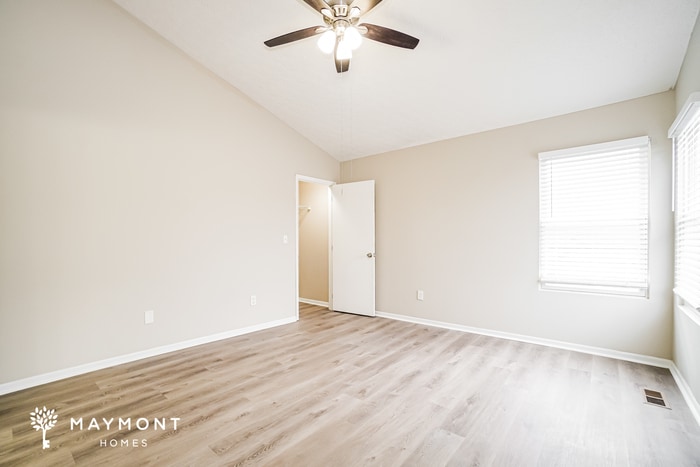 Building Photo - 5512 Beresford St