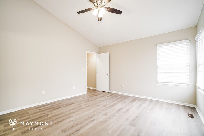 Building Photo - 5512 Beresford St