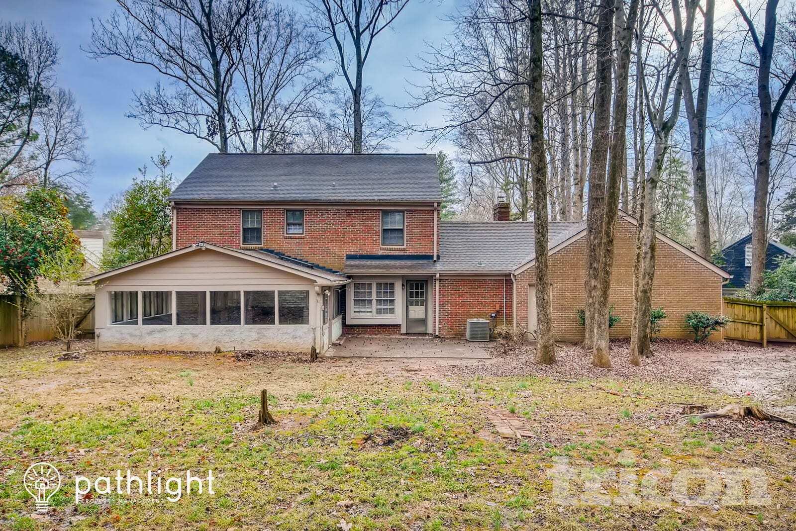 Building Photo - 812 Duffy Ct