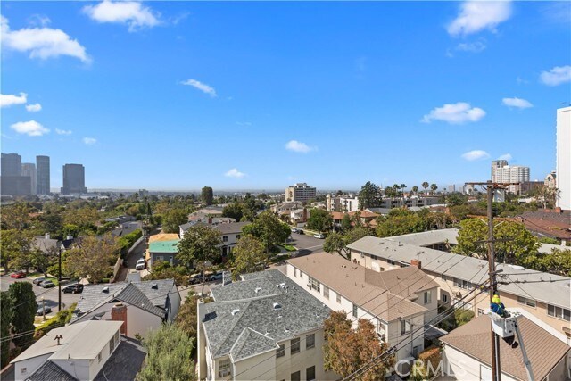 Building Photo - 10336 Wilshire Blvd
