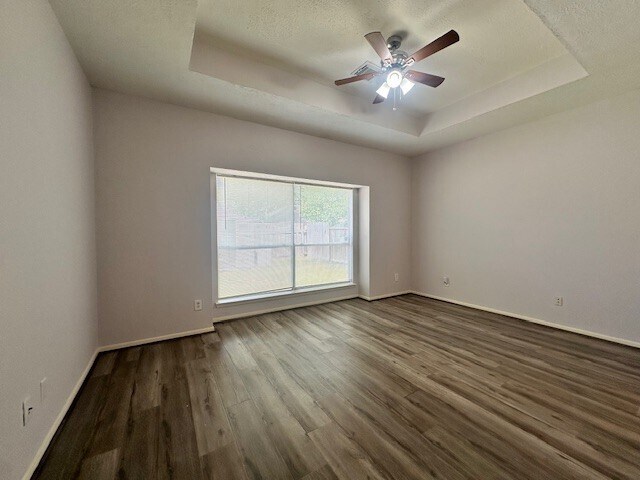 Building Photo - 9611 Territory Ln