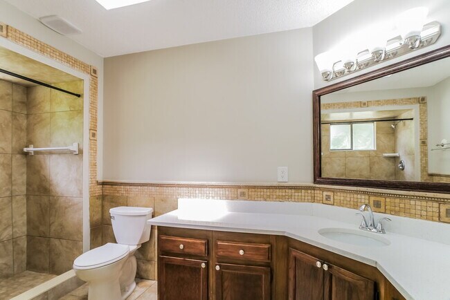 Building Photo - 5430 Otters Run Ln