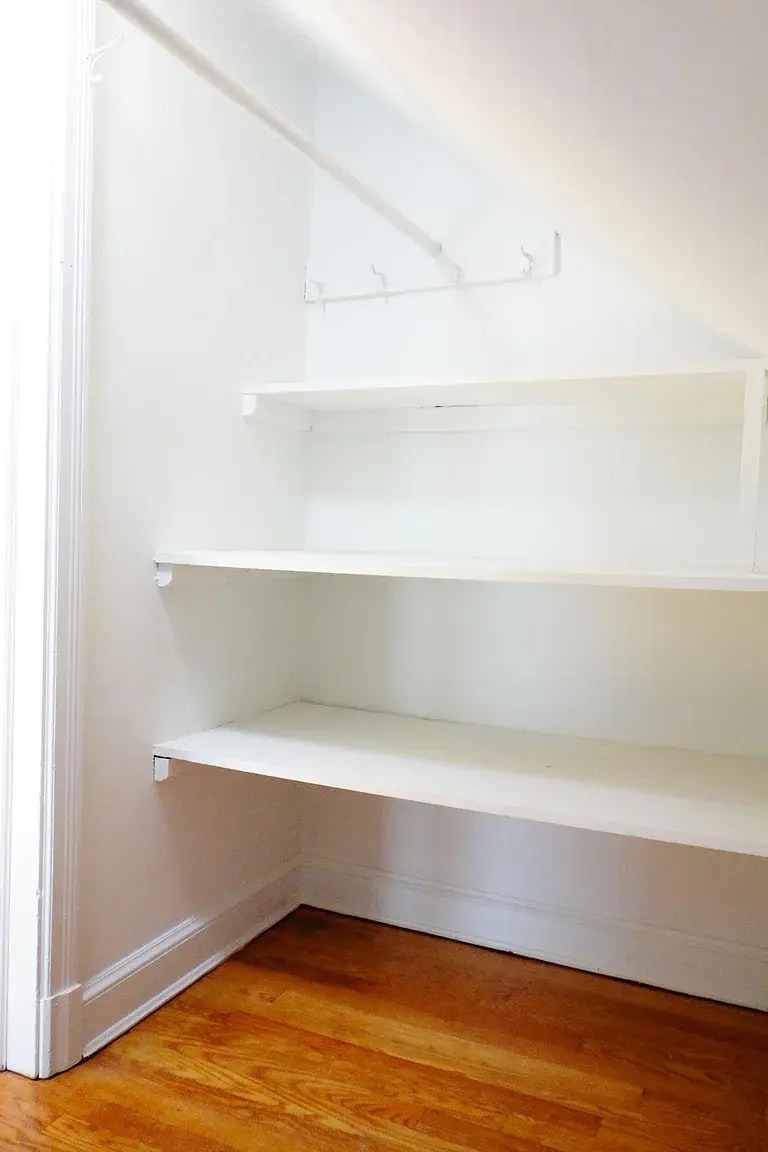 Building Photo - 910 Kennebec Ave